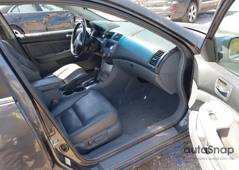 2004 Honda Accord 3.0 Ex z USA, uszkodzony, nr VIN 1HGCM66564A067887